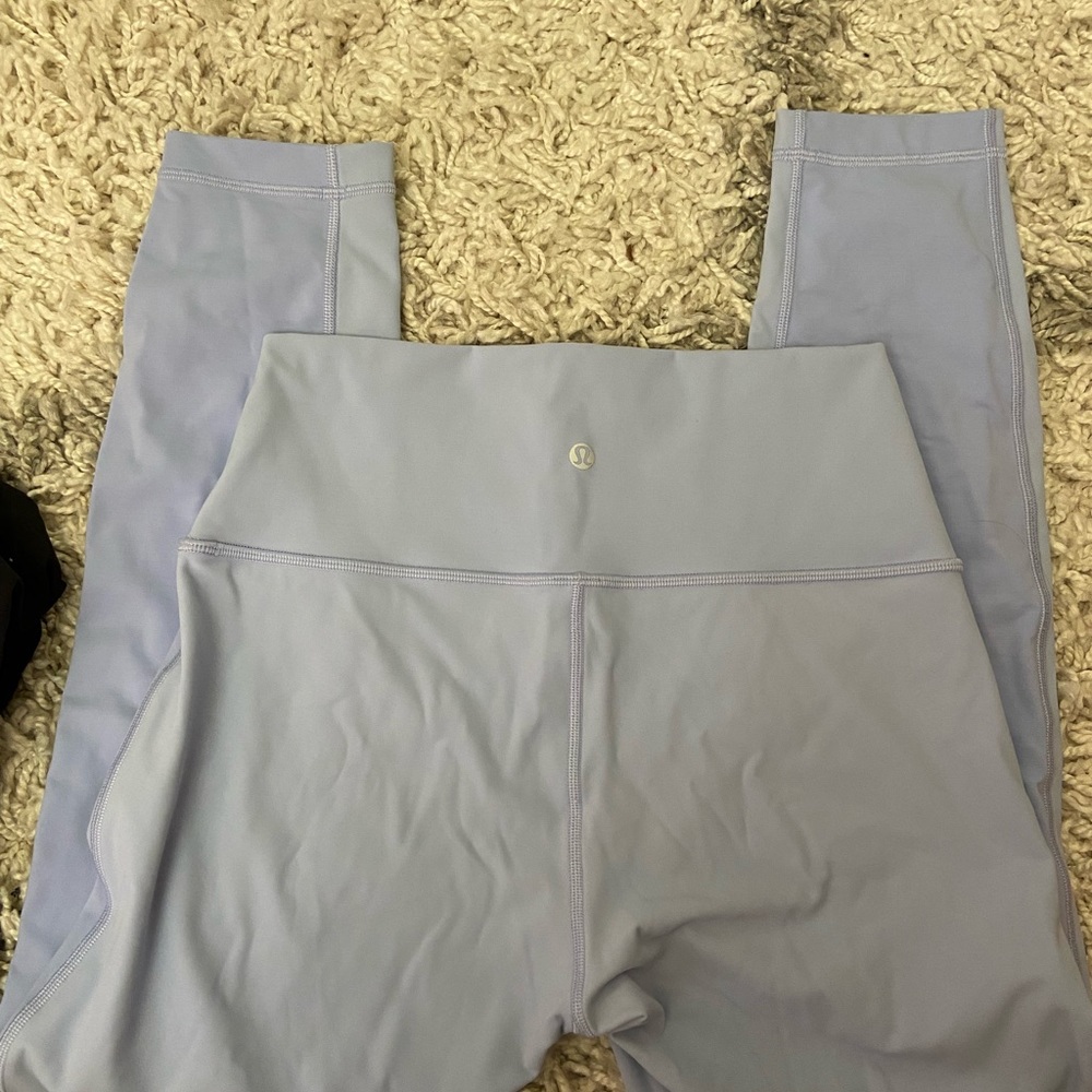 Lululemon Leggings // Size 8 // light blue